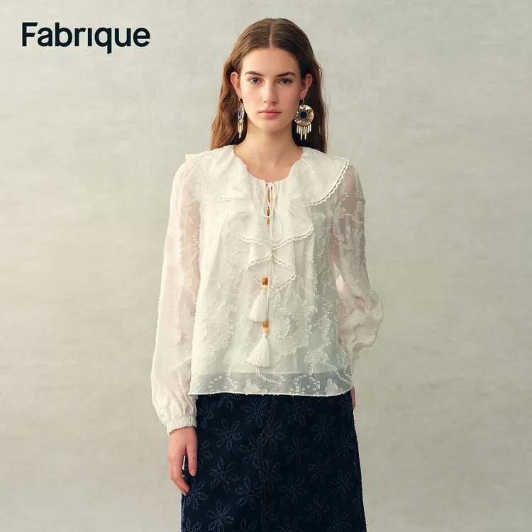 Fabrique Elisa【李冰冰同款】剪花流苏荷叶边法式蕾丝卷云衬衫上衣