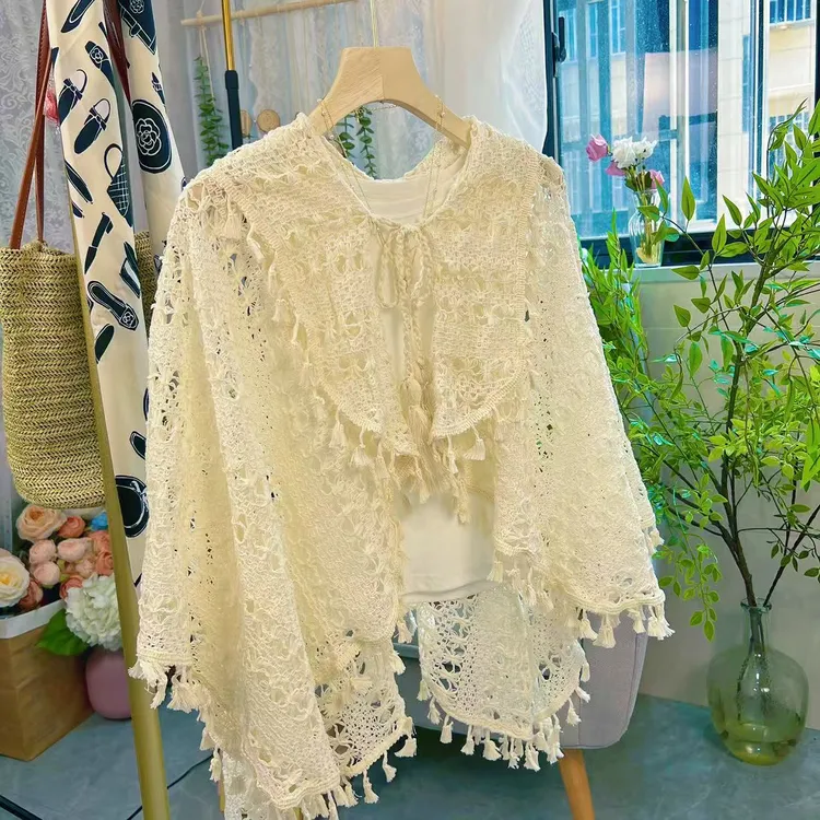 法式复古甜美系带翻领镂空披肩外套女夏2025洋气流苏薄款斗篷外搭