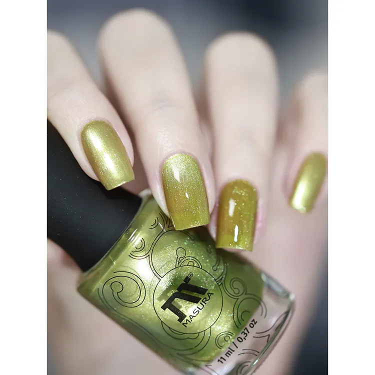 超人气钜惠！俄罗斯春夏浅色猫眼磁性指甲油爆闪显白不可剥 大瓶