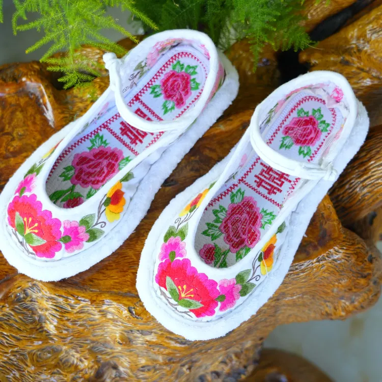 37码女士·白色·圆口鞋·手工绣花鞋软底纯手工棉布鞋透气手工鞋