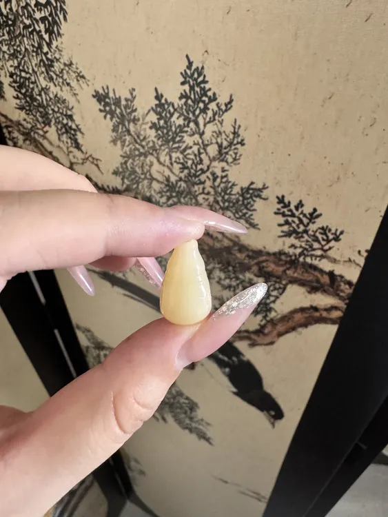 st0165驼骨玉化老面三通1.2*2.0
