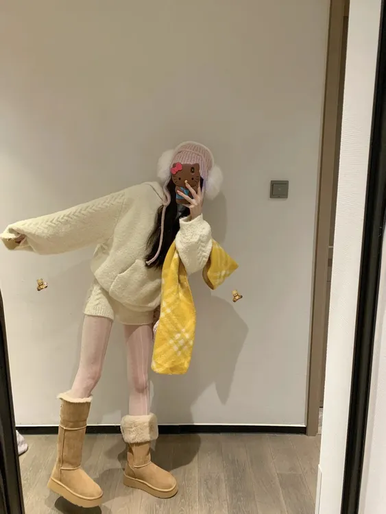 2025秋季搭配一整套女韩系慵懒风奶呼呼针织毛衣短裤气质显瘦套装