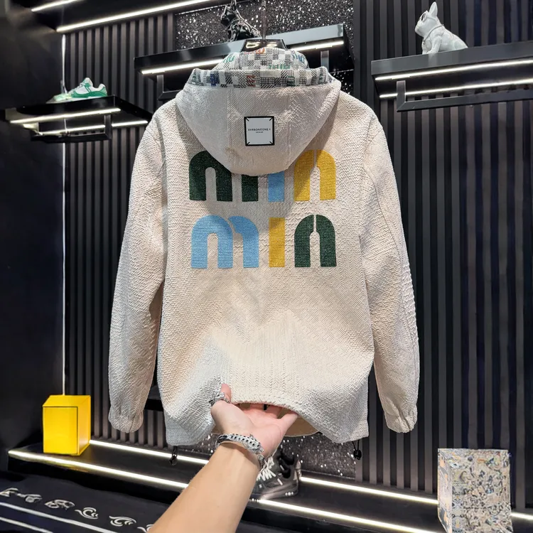 内米霍切男士高端刺绣字母连帽外套新款秋季潮流轻奢薄款休闲夹克