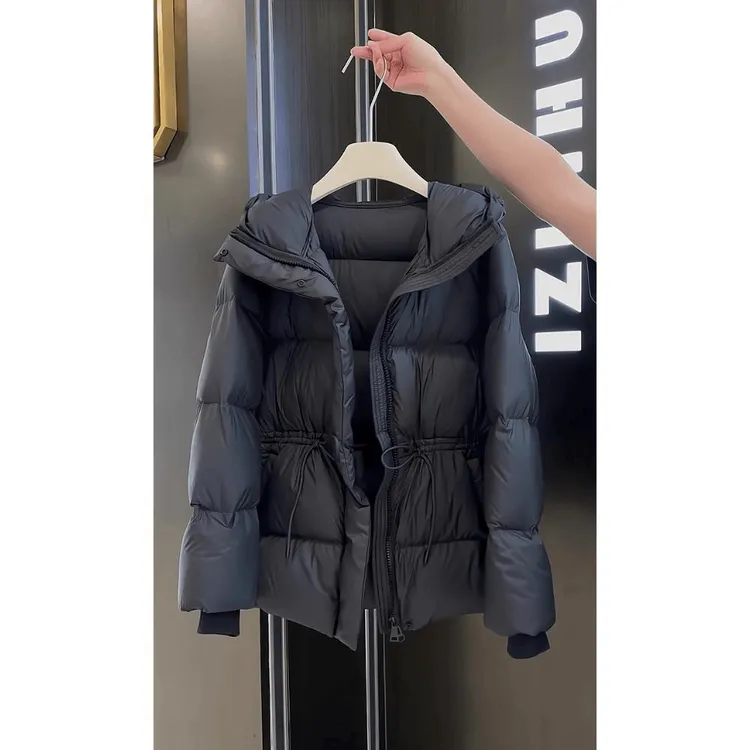 冬季新款时尚抽绳显瘦保暖黑色设计感女装气质中长款棉服连帽外套