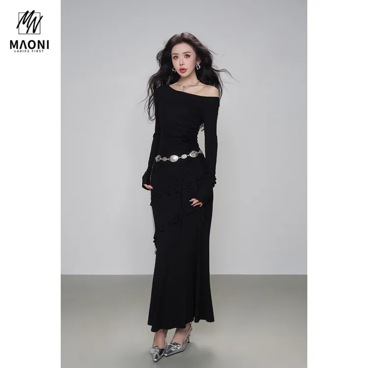 毛妮Peshe【飘带玫瑰花套装】不规则T恤荷叶边包臀裙两件套L1383