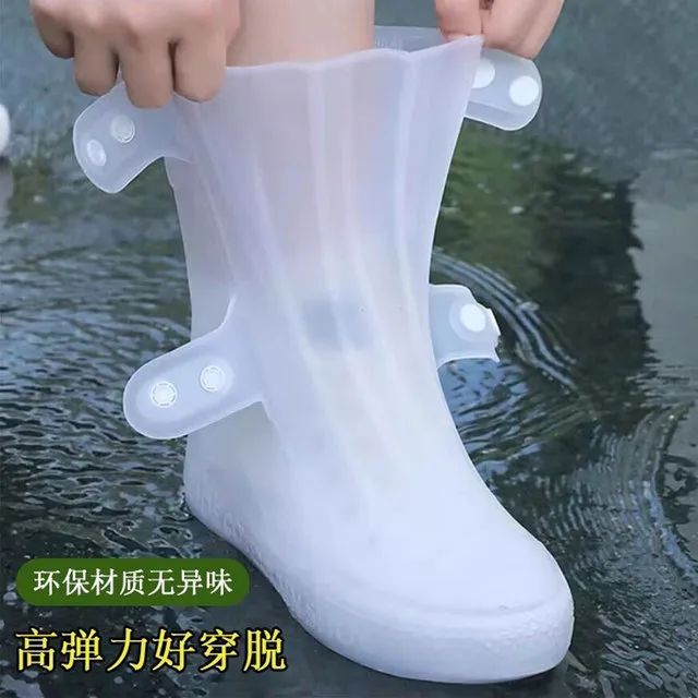 雨鞋套防水防滑高弹加厚时尚脚套便携式成人骑手鞋套水鞋雨靴