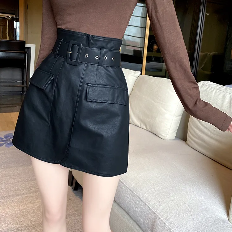 设计感小众花苞裙半身裙女秋季新款百搭腰带高腰显瘦a字包臀短裙