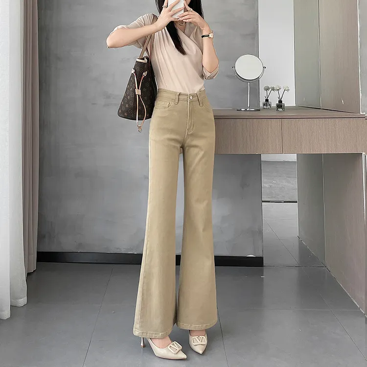 卡其色轻奢时尚微喇牛仔裤2025秋冬新款高腰显瘦轻职风气质喇叭裤
