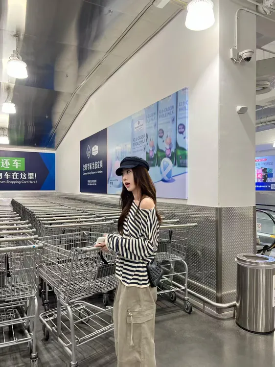 2025新款早秋时尚套装气质显瘦洋气休闲百搭性感辣妹外出上衣长裤