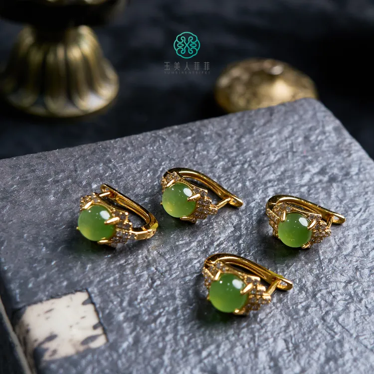 和田玉耳饰-菲菲珠宝好/S925和田玉耳坠约6mm/多样性发一