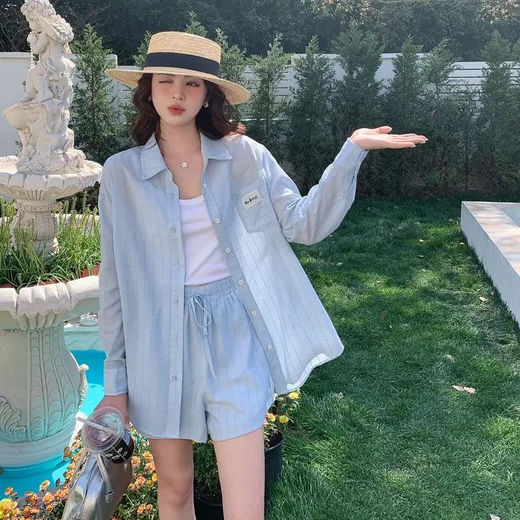 时尚套装夏季上衣时尚条纹衬衣春夏百搭薄款长袖衬衫休闲小众宽松