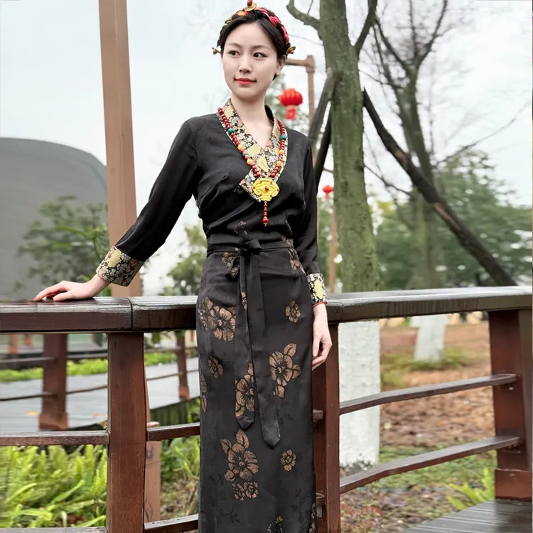纤沫新品西藏服春夏锅庄舞民族风长裙连衣裙黑色百搭西藏藏族服饰