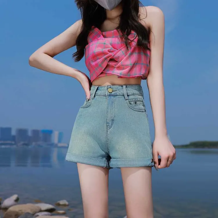 浅蓝色牛仔短裤女夏季弹力宽松显瘦百搭牛仔短裤