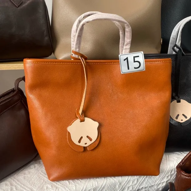 复古风手提款耐磨植鞣防盗斜挎包棕色手拎包百搭轻奢