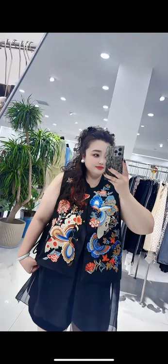 98009刺绣唐装国潮宽松型民族风女装马夹立领工字型中长款中式