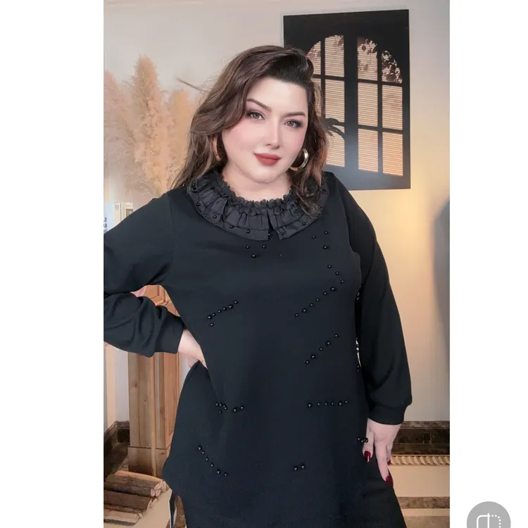 629秋冬复古显瘦串珠设计时尚上衣T恤百搭气质娃娃领