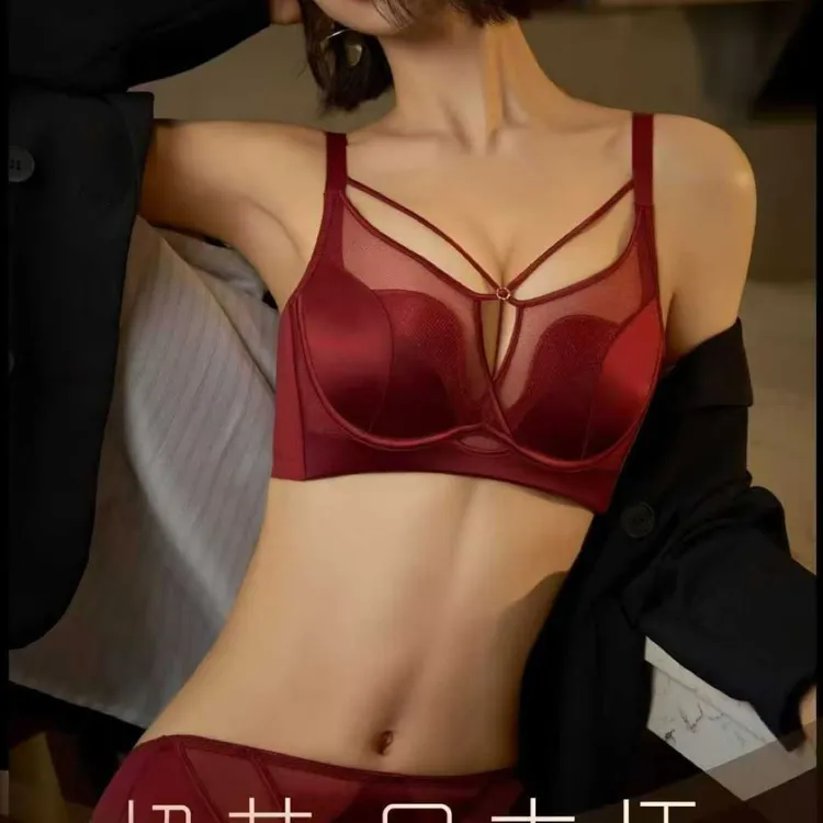 本命年红运【聚拢王PLUS】薄款纸片杯 BC软钢圈 聚拢自然妈生胸内衣