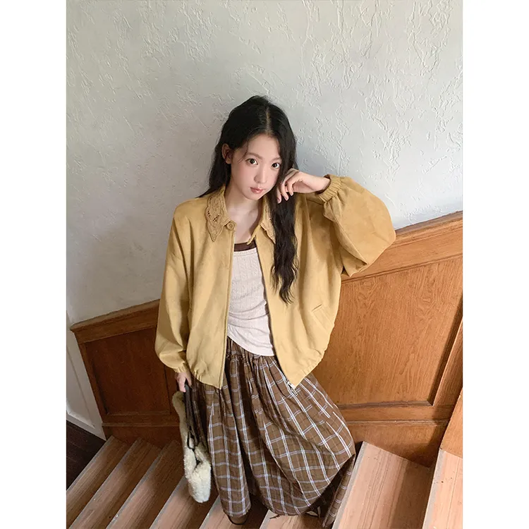复古麂皮绒宽松版型外套女秋季新款刺绣镂空翻领设计夹克ins上衣