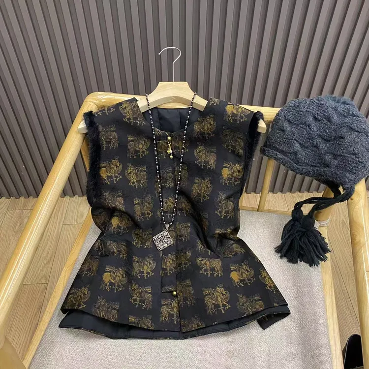 秋冬新中式提花夹棉马甲国风叠穿百搭无袖宽松背心外套女W51048