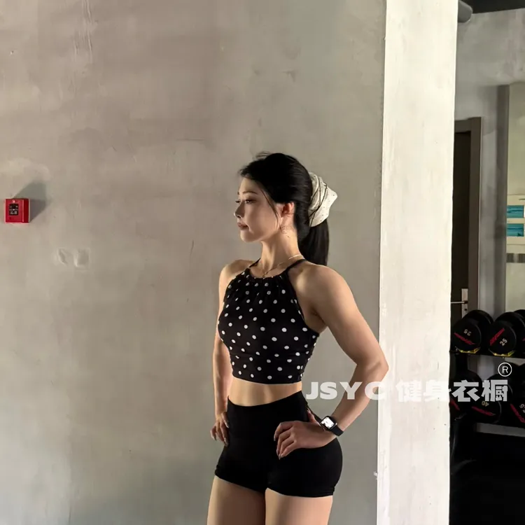 JSYC健身衣橱-波点美背带胸垫短款背心假期度假运动健身背心
