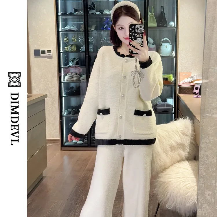 DIMDEVL/汀黛COCO小姐小香风圆领秋冬保暖可外穿半边绒家居服睡衣