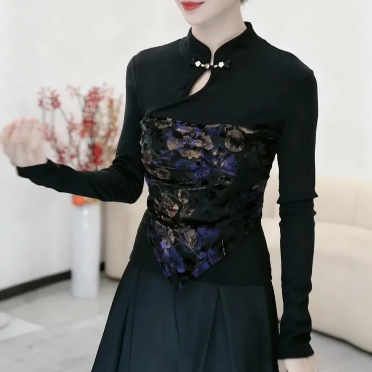 新中式镂空盘扣长袖上衣女秋冬新款提花打底衫女t恤植绒国风小衫