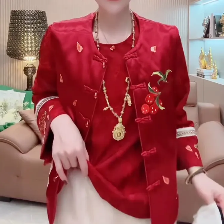 248新中式国风重工刺绣年年有鱼时尚洋气红色马甲新年款