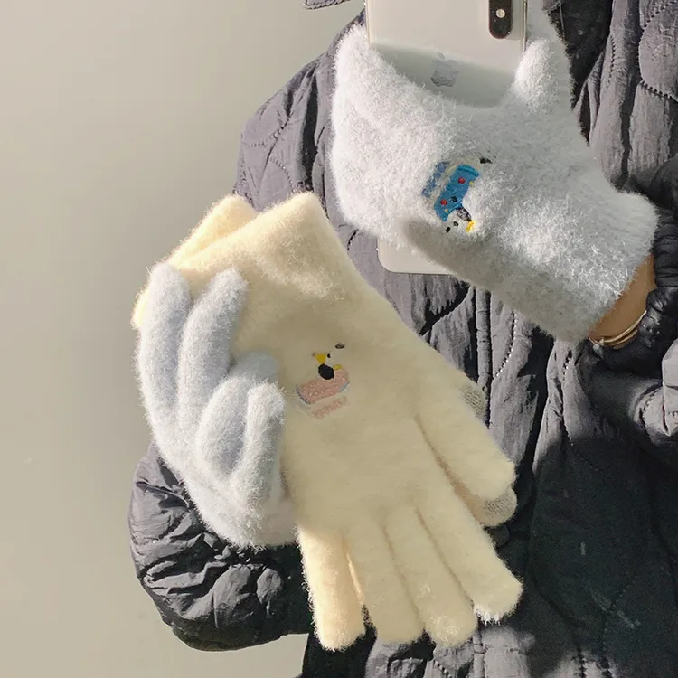 可爱腊肠小狗手套冬季新款保暖五指手套可触摸屏全包室内外通用款