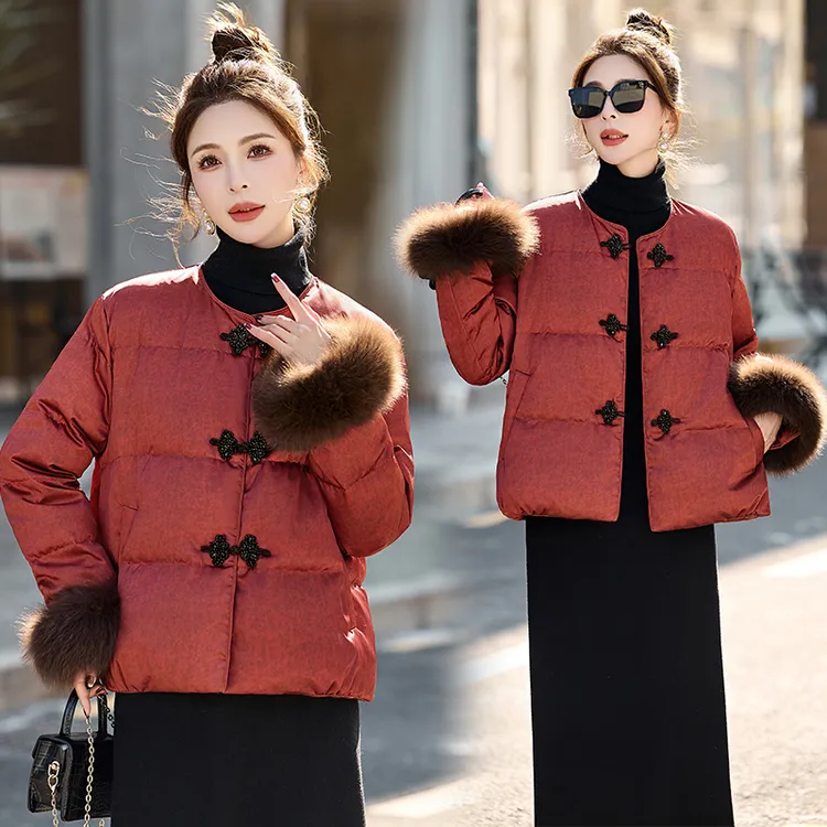真狐狸毛国风羽绒服短款2025冬季中式新款高端洋气复古白鸭绒外套