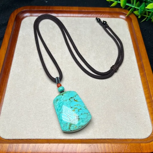 原矿高瓷无优化绿松石平安无事牌吊坠 长41宽31厚12mm蓝绿网花