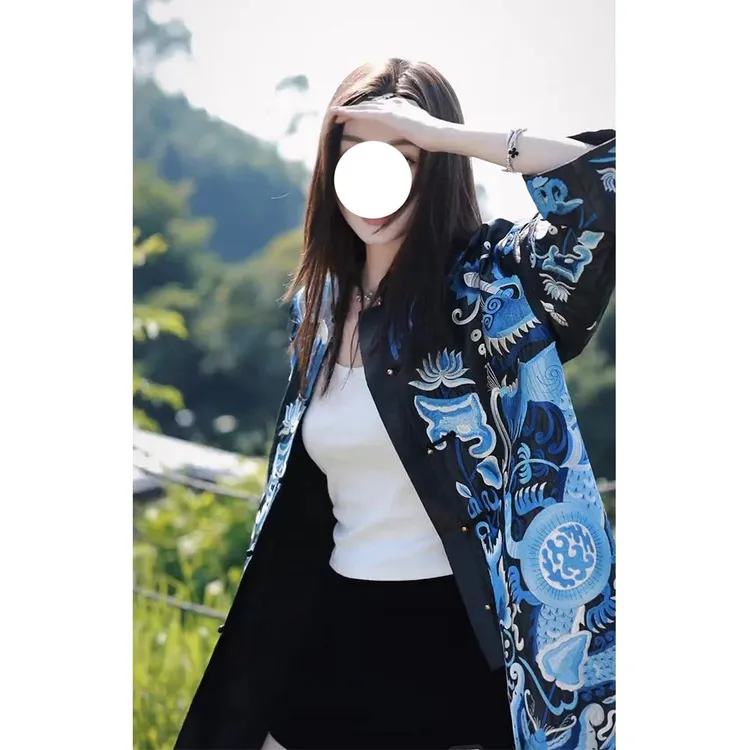 独特超好看新中式女装国风上衣老钱风蓝色印花外套女2025秋季新款
