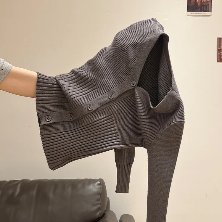 灰色软糯V领纽扣长袖针织开衫女2025年早秋新款别致气质修身上衣