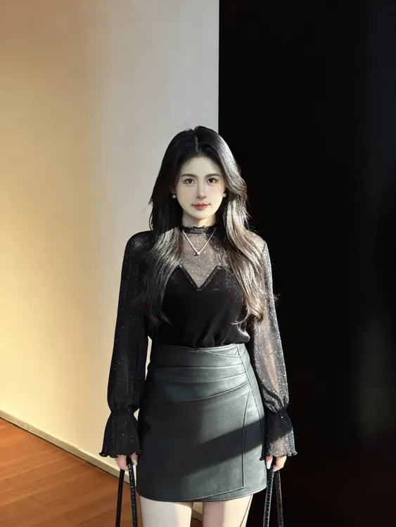 赫饰大码打底衫2025冬季微胖遮肉显瘦小众炸街高级感女装