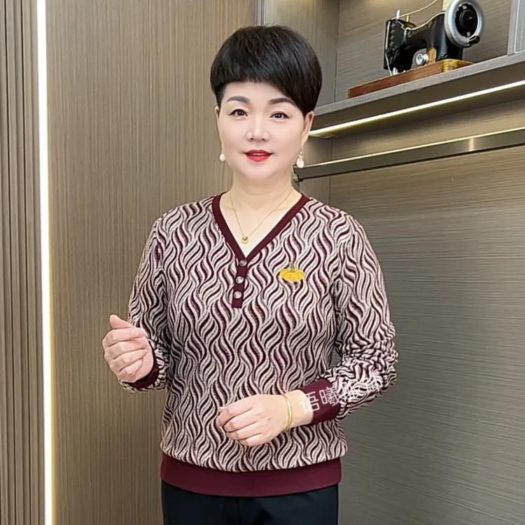 秋季新款波浪纹宽松型长袖V领中老年女装时尚休闲打底衫F911