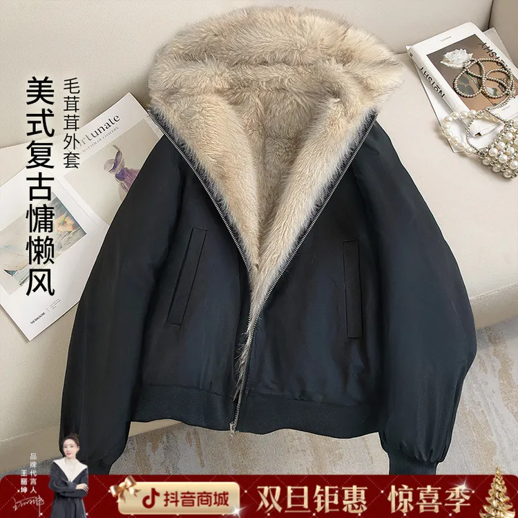 丝柏舍2025冬装新款女装时尚简约加绒连帽宽松外套S54B6608A