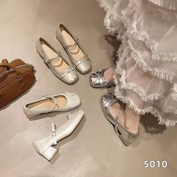 5010粗跟蝴蝶白搭法式