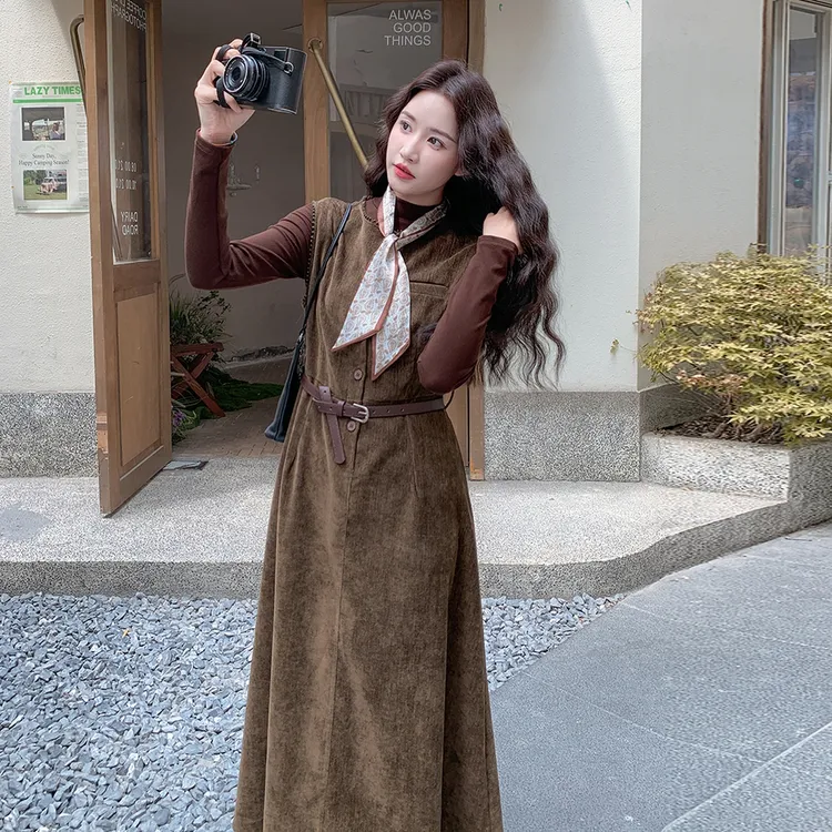 美拉德打底衫咖色背心连衣裙套装女春秋2025新款法式气质优雅超火