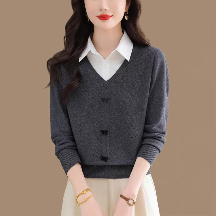 假两件灰色针织衫女2025秋季洋气减龄毛衣修型身显瘦内搭翻领上衣