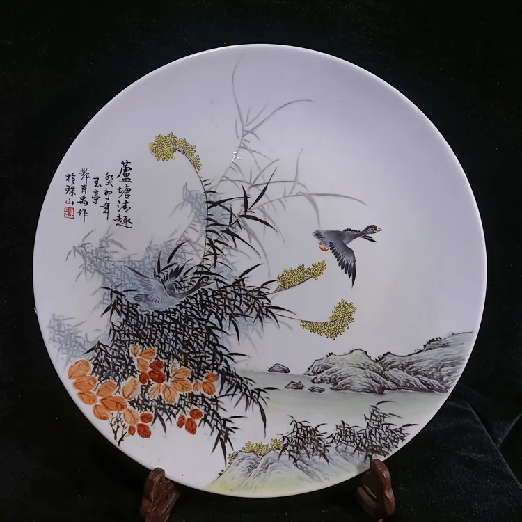 景德镇手绘粉彩花鸟赏盘