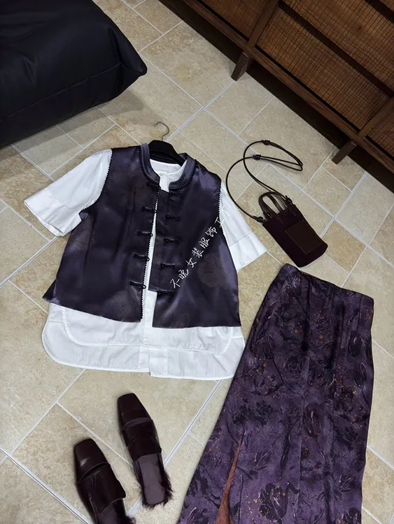 【伪冽】原创设计师款夏季刺绣马甲小众调性休闲百搭时尚必备