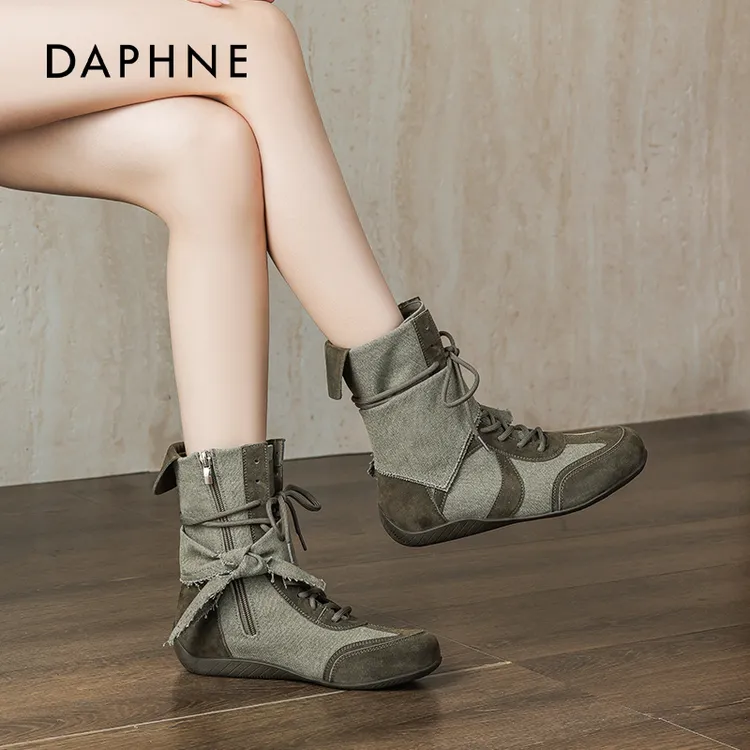 达芙妮军绿色运动拳击靴女2025新款秋冬系带马丁靴复古工装短靴子