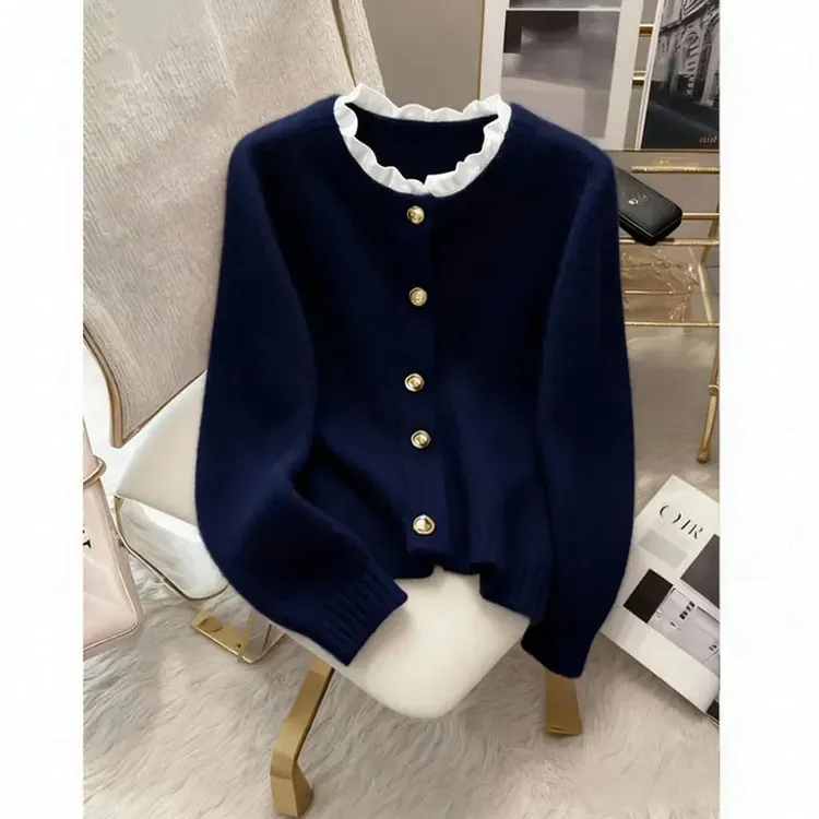 秋季韩系穿搭设计感小众长袖针织衫女高级感小香风藏蓝色毛衣上衣