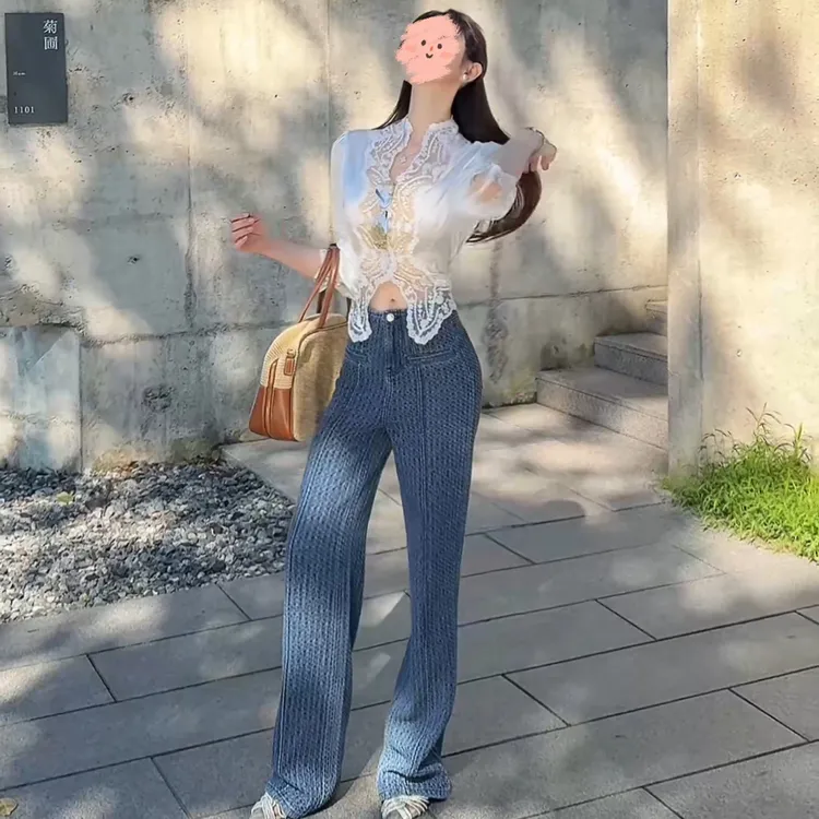 设计感气质INS风蕾丝拼接衬衫上衣百搭高腰毛边宽松直筒牛仔裤