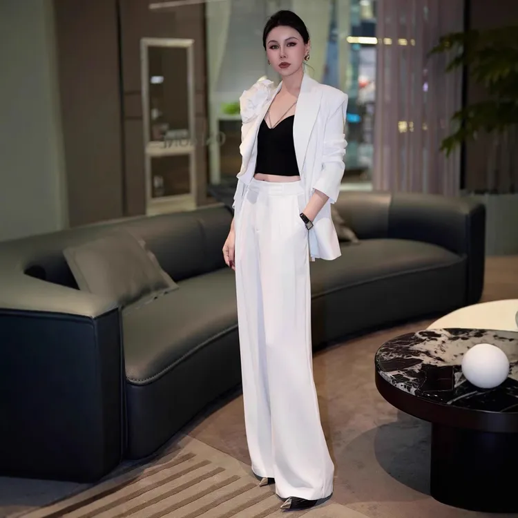 2025春秋新款高级感气质立体花朵收腰西装套装女阔腿裤正装两件套