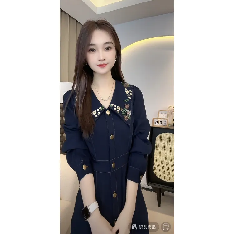 【密】套装2025年春秋新款法式娃娃领显瘦收腰连衣裙JT0062