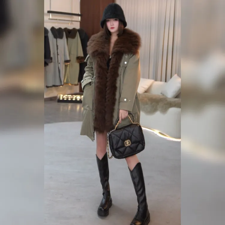 【摩卡】’2025狐狸毛+白鹅绒中长款显瘦高端定制派克外套