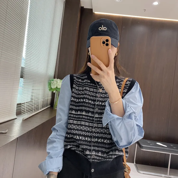 IMFLY金小金自制女装 针织衫DYW9732早秋复古提花针织拼接衬衫袖