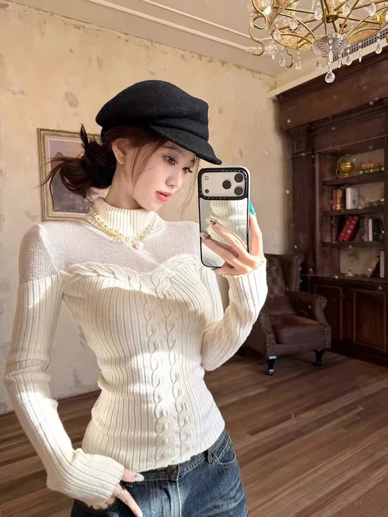 港式小香风收腰显瘦打底针织衫上衣女秋冬半高领镂空麻花套头毛衣
