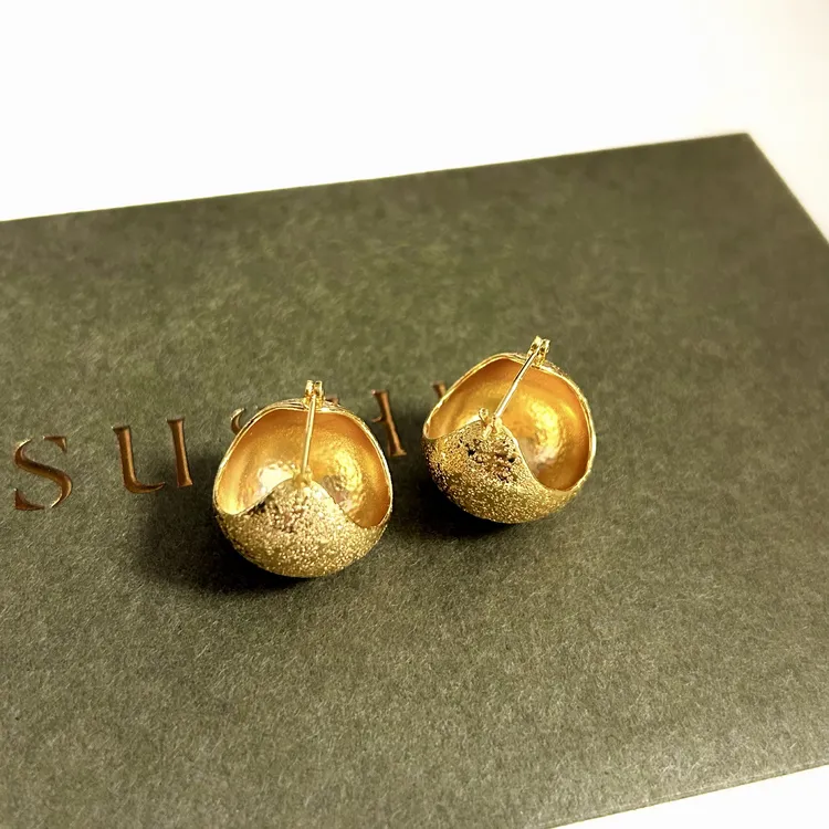 铜合金耳饰 轻奢老钱风磨砂菜篮子耳扣耳环