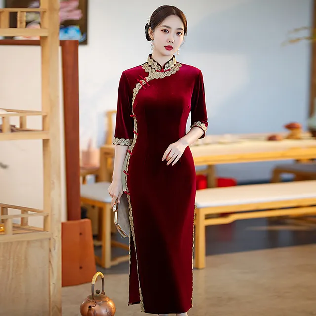 旗袍改良版喜婆婆婚宴装2025春秋婚礼妈妈礼服年轻金丝绒长版覆古